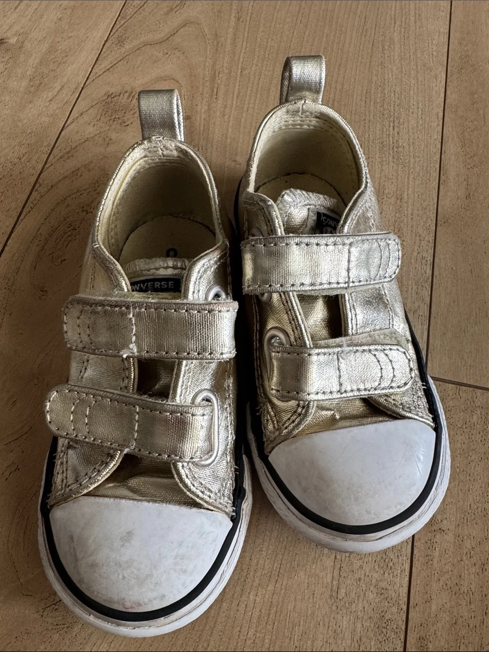 Converse Kids Metallic Gold Double Velcro Sneakers